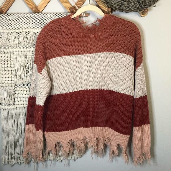 Love Tree Color-Block Distressed Varsity Sweater M - Picture 3 of 6